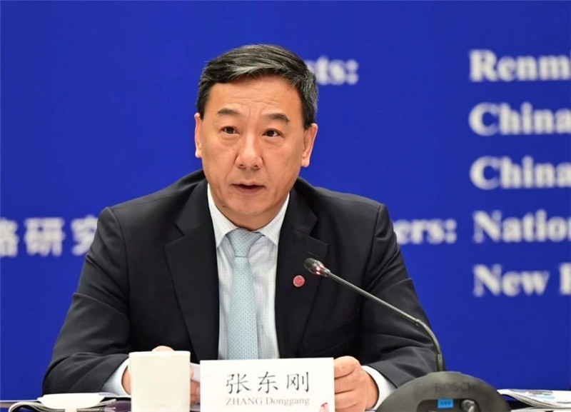 中國人民大學黨委書記、國家發(fā)展與戰(zhàn)略研究院理事長張東剛作論壇開幕致辭。主辦方供圖