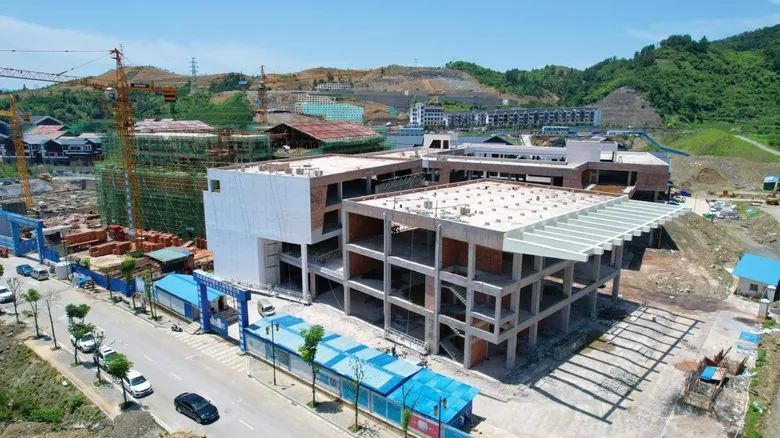 正在建設(shè)中的土家織錦文化創(chuàng)意園 全?，摂z