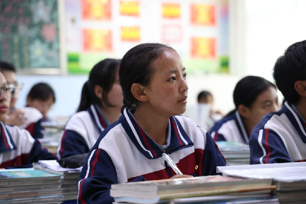 講好中華民族共同體故事，讓網(wǎng)絡(luò)“連心”更“聚心”