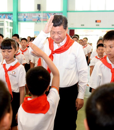 2014年5月30日，習(xí)近平總書記來到北京市海淀區(qū)民族小學(xué)，參加慶祝“六一”國際兒童節(jié)活動。