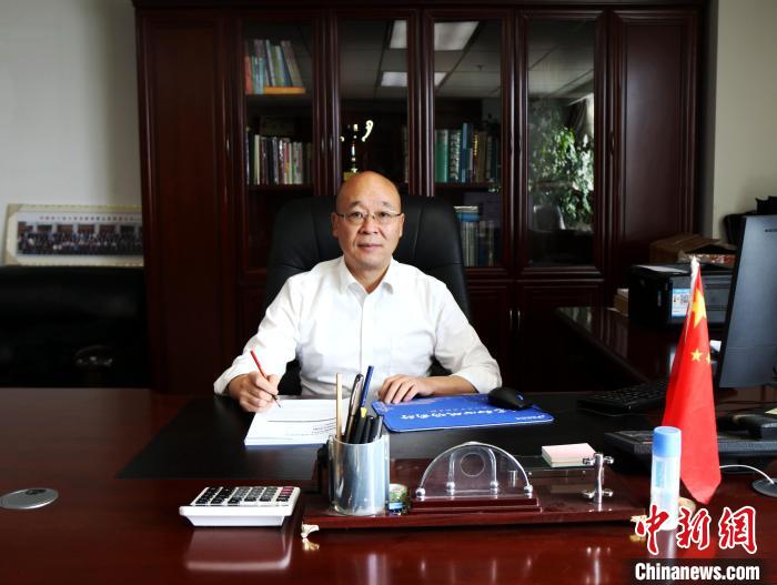 （兩會(huì)聲音）全國政協(xié)委員王昆：建議氫能源列車落地青藏高原，打造低碳“天路”